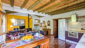 Interior - Colores en el Viento Frigiliana by Ruralidays (Málaga)