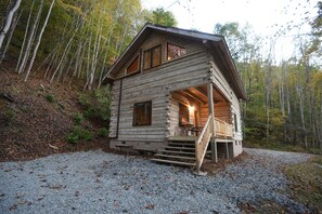 Exterior - NC cabin for rent - Sanctuary at Big Pine (Marshall)