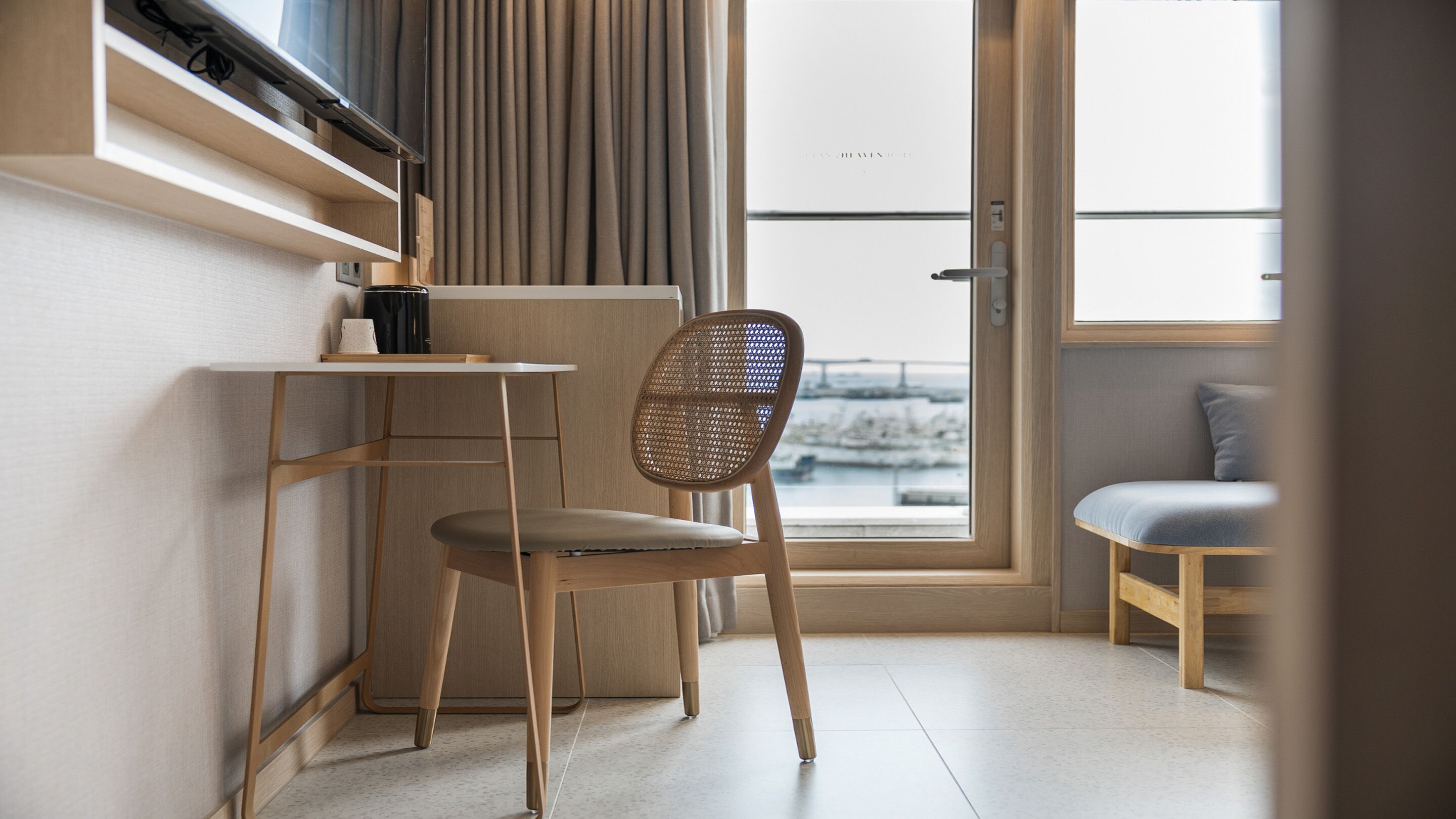 ocean view balcony family room | living area | 55-inch flat-screen tv with digital channels, tv, netflix