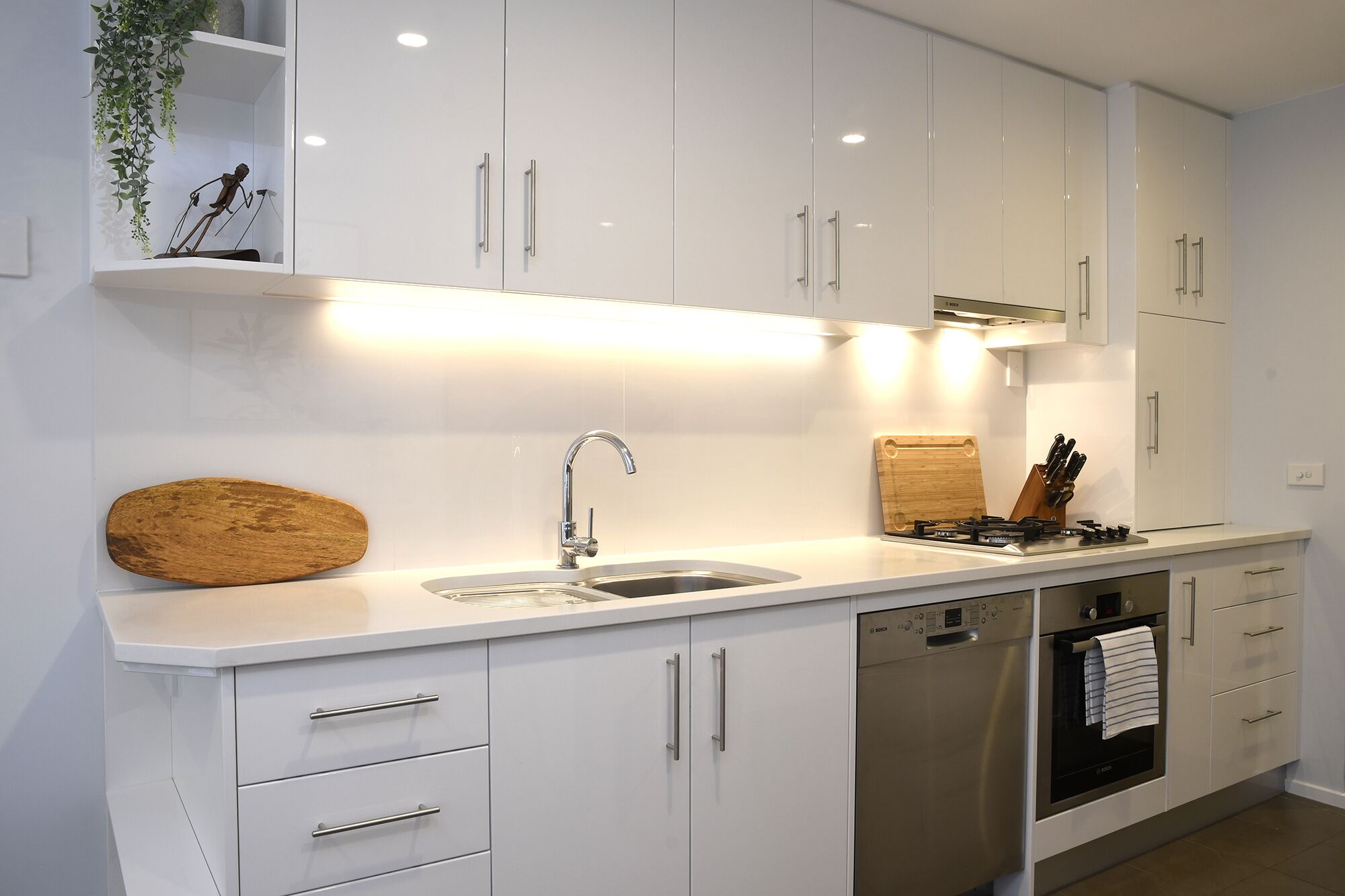 Thredbo Village (Central- Luxury 2 Bedroom Apartment — image 6
