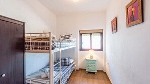 4 bedrooms, iron/ironing board, WiFi - Casa Rural La Zua Villamartín by Ruralidays (Cádiz)