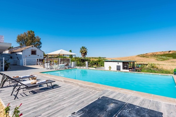 Casa Rural La Zua Villamartín by Ruralidays