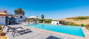 Casa Rural La Zua Villamartín by Ruralidays