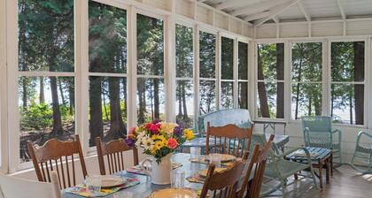 Waterfront, Dog Friendly Sherwood Point