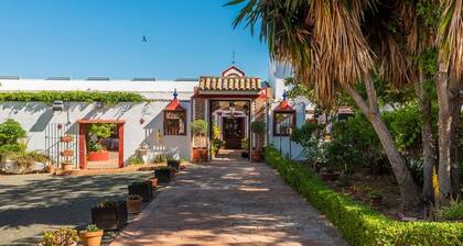 Cortijo Carrillo Antequera by Ruralidays