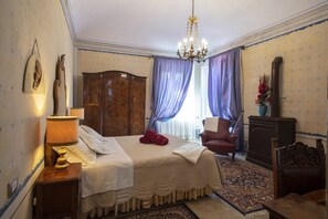 10 bedrooms, iron/ironing board, travel crib, free WiFi