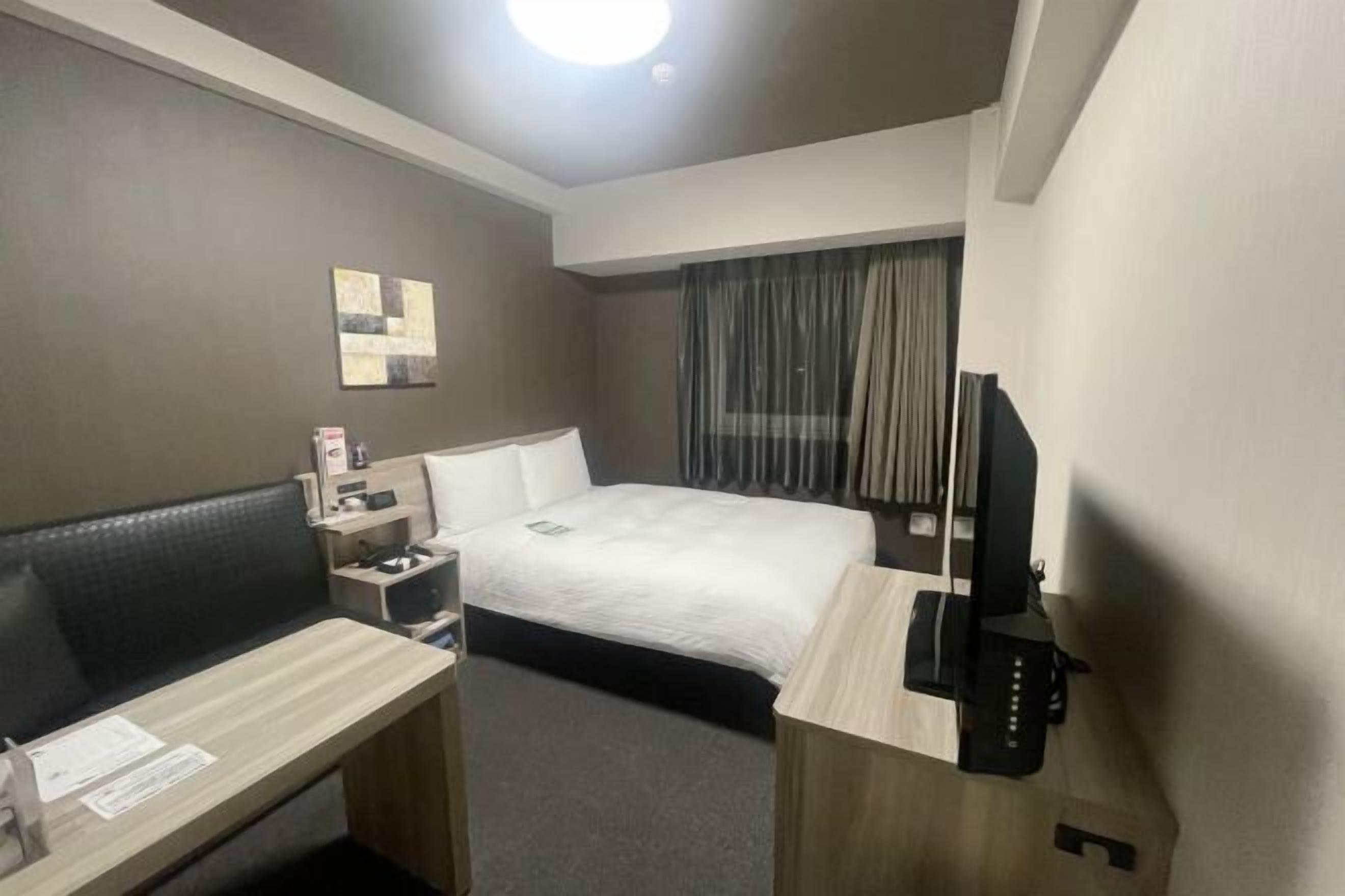 Schreibtisch, kostenloses WLAN, Bettwäsche