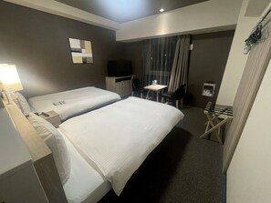 Desk, free WiFi, bed sheets - Route Inn Grantia Tokai Spa & Relaxation (Tokai)