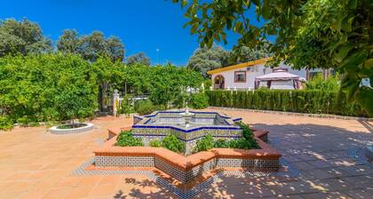 Casa rural cerca de Aracena Castillo de las Guardas by Ruralidays