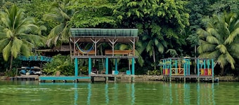 Palmeras del Río Hotel