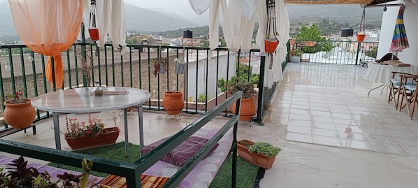 Outdoor dining - A cozy home away home. (Zaros)