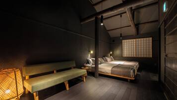 Sanjusangendo Yoinotake | 2 bedrooms, in-room safe, individually decorated, individually furnished