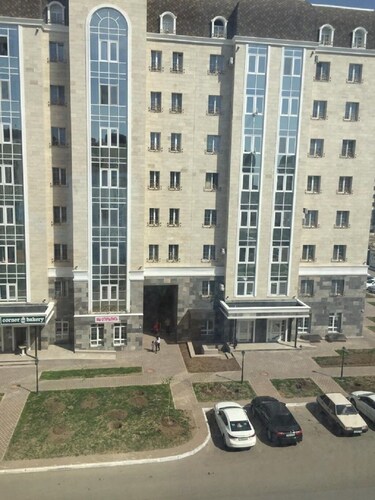 1-room warm and cozy apartment with large kitchen and balcony near EXPO