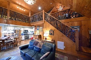 Smart TV, fireplace, DVD player