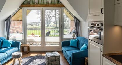 Ostseeblick - 1. OG, Balkon, Dusche, Waschmaschine, Schwimmbad, Infrarotkabine