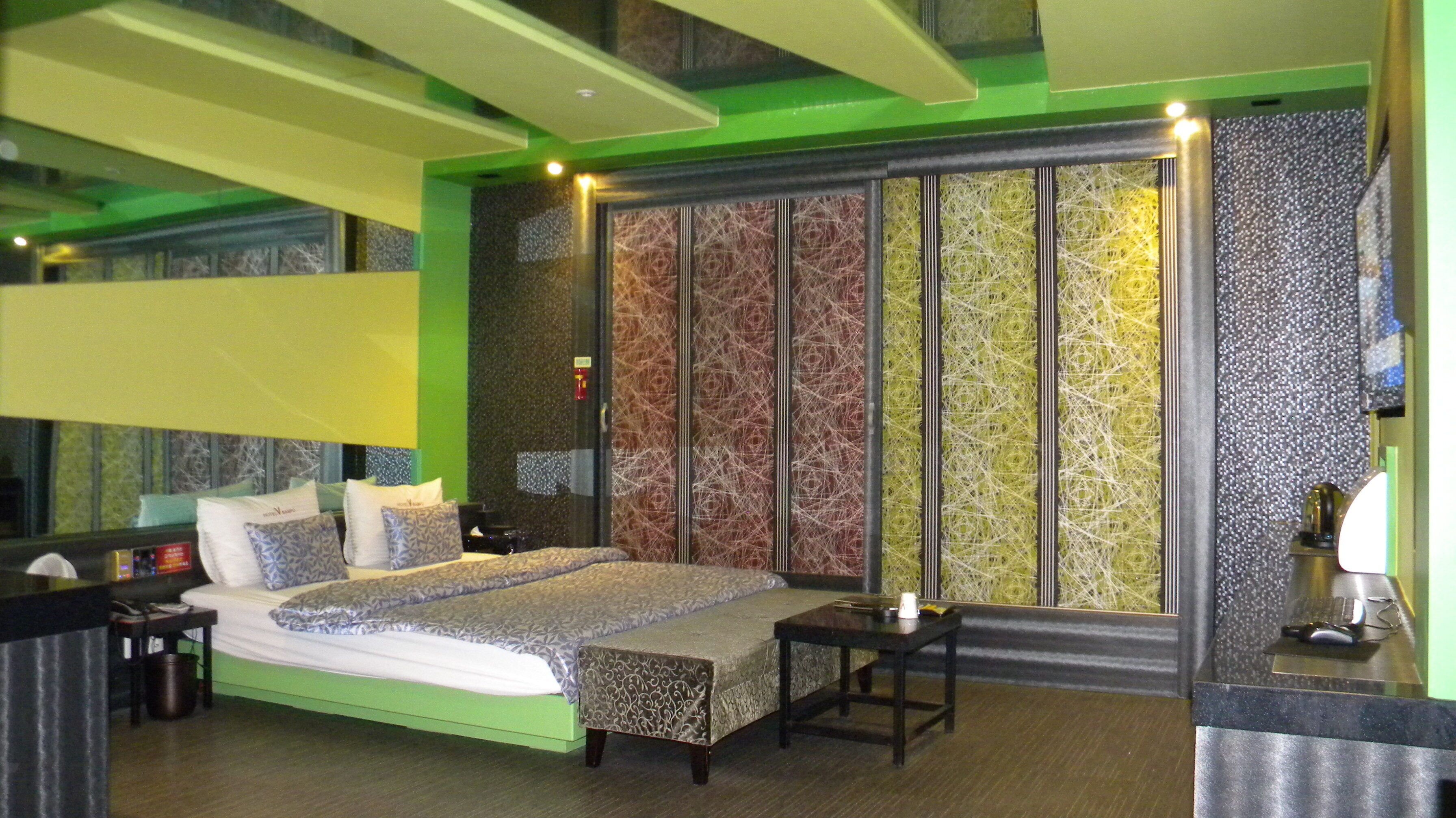 Superior Room | Free WiFi, bed sheets