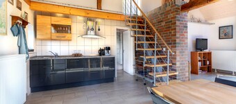 Baltic Sea country house with south-facing terrace and pond OFC 07 - Country house with south-facing terrace on the