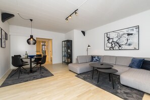 Luxury Apartment | Living area