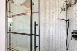 Bañera con ducha