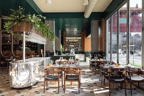 Restaurant - Hampton Inn by Hilton Montreal Downtown (Montreal)