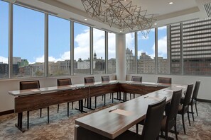 Meeting facility
