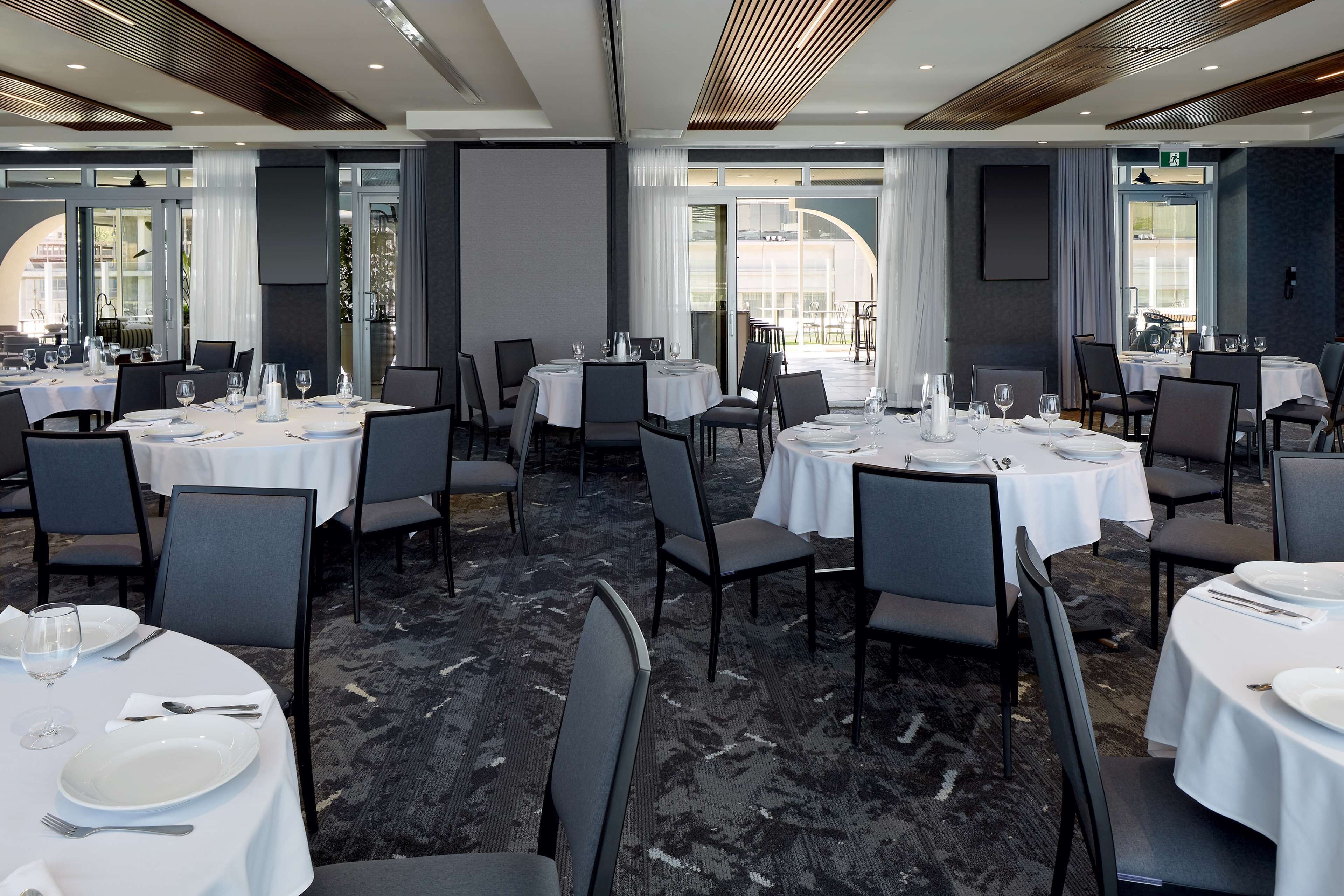 ボールルーム