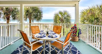 Quaint & Cozy w/Beachfront Balcony! FREE Activities! Walk to Best Local Restaurants ~ Port Holiday 6