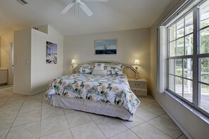 3 室のベッドルーム、アイロン / アイロン台、WiFi、ベッドシーツ