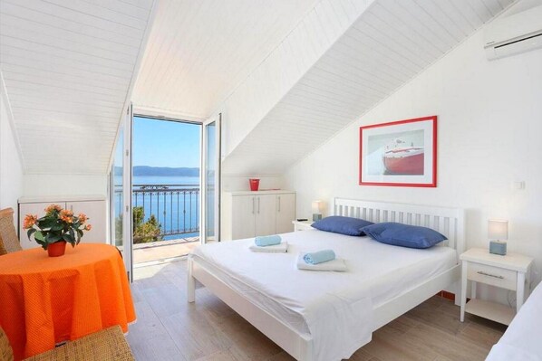 1 bedroom, internet, bed sheets