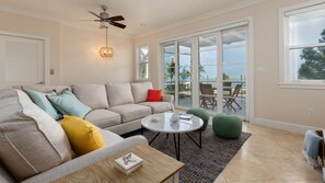 TV, stereo, offices - Egret House @ Tarpon Point (Islamorada)