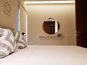 3 quartos, ferros/tábuas de passar roupa, Wi-Fi, roupa de cama