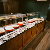 Daily to-go breakfast (GBP 6.50 per person)