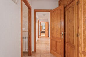 Interior - Beautiful Villa “Can Ramón” with Sea View, Mountain View, Garden, Pool & Wi-Fi (Sant Josep de sa Talaia)