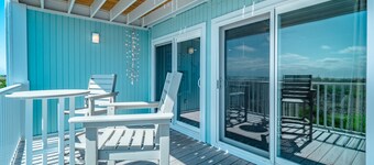 Beachy Keen - Coral Surf A1 | Oceanfront!