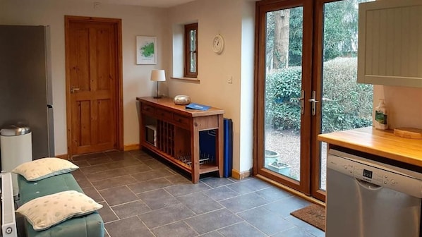 Interior - Bridge House (Haverfordwest)