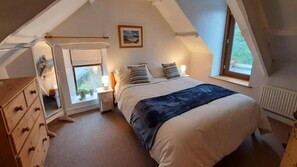 2 bedrooms, WiFi, bed sheets - Bridge House (Haverfordwest)