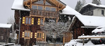 Renovated apartment in chalet RANFOLY: 170M2 5 CH 4 SDB 10' pied TC Supermorzine