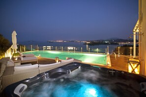 Alberca al aire libre