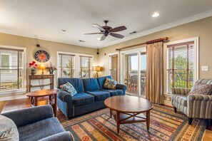 Fernseher, DVD-Player