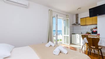 Studio (Comfort Studio Apartment A1) | Interior