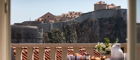 Apartment (One-Bedroom Apartment -Terrace and Se) | View from property