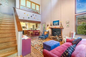 Televisor i llar de foc 