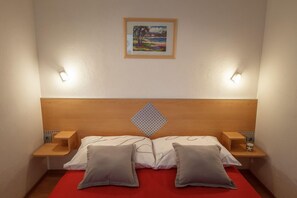 公寓 (Two Bedroom Apartment with Terrace - ) | 4 多间卧室