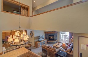 TV, fireplace, offices