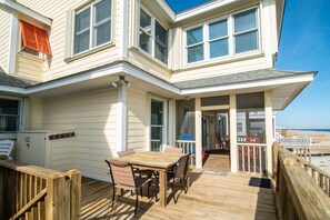 Outdoor dining - By Grace Ocean Front 6 bedroom home on Pawleys Island! (Pawleys Island)