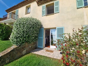 DĂ©tail de lâextĂ©rieur