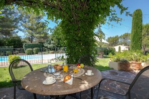 Restauration en plein air