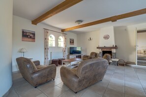 Fernseher, DVD-Player