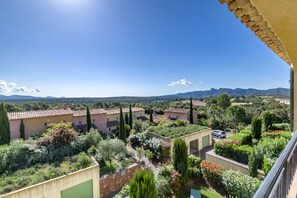 Property grounds - 3-BEDROOM APARTMENT WITH TERRACE (N°524) (La Motte)