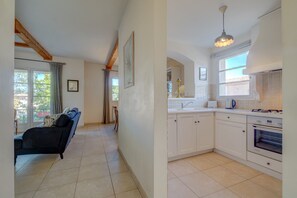 Interior - 2 BEDROOM APARTMENT WITH LARGE TERRACE (N°558) (La Motte)